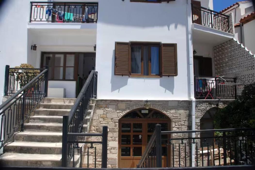 Samos - Kokkari - Eirini'S Studios Esterno foto